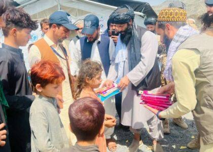 Returning children being documented at Torkham